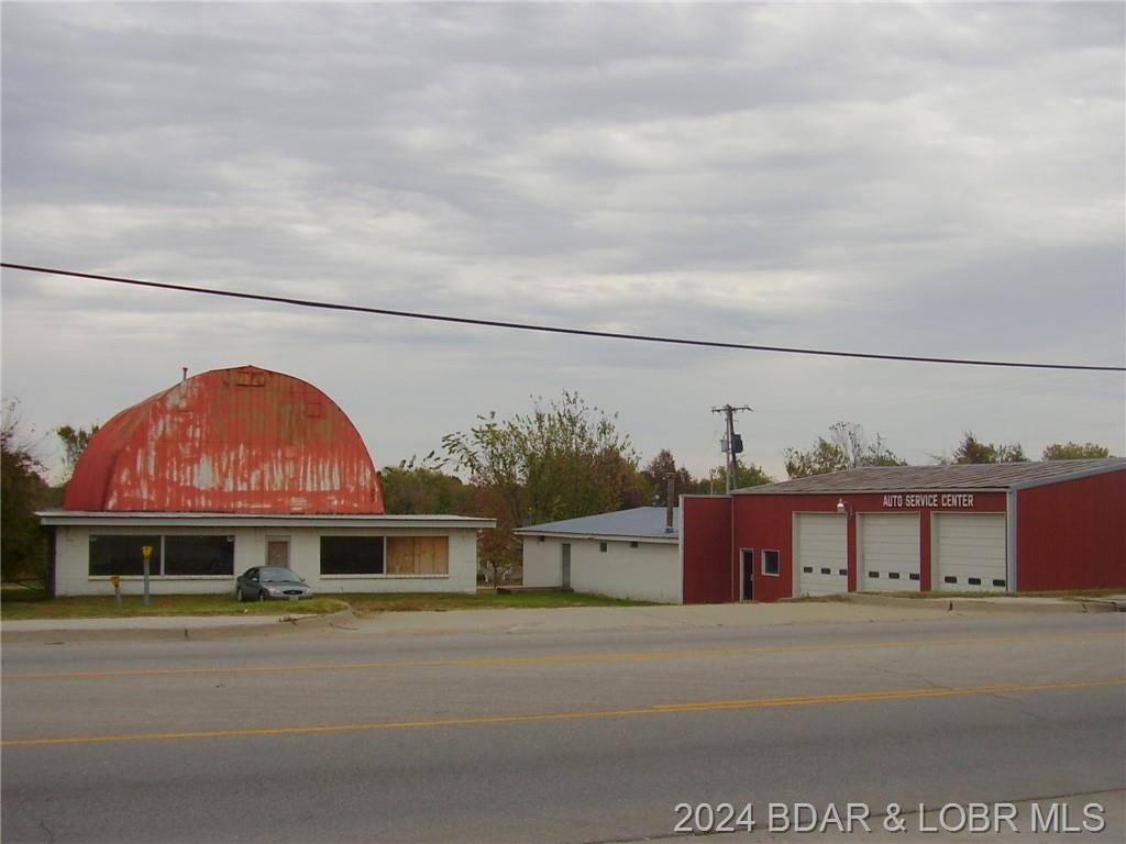 Commercial for sale – 710  S Ash Street  Buffalo, MO