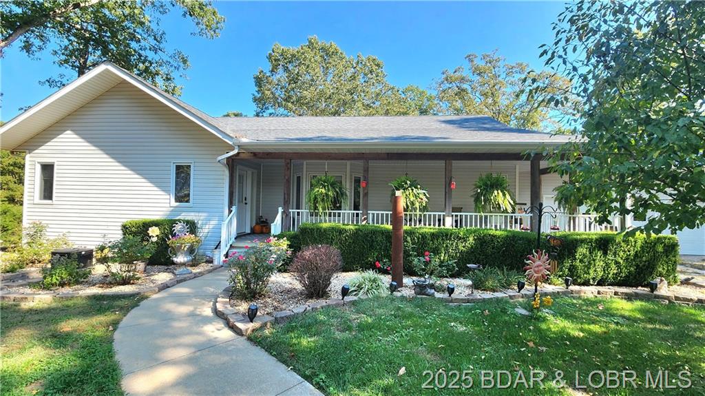 Photo 4 - Residential for sale – 20316  Wildwood Circle  Versailles, MO