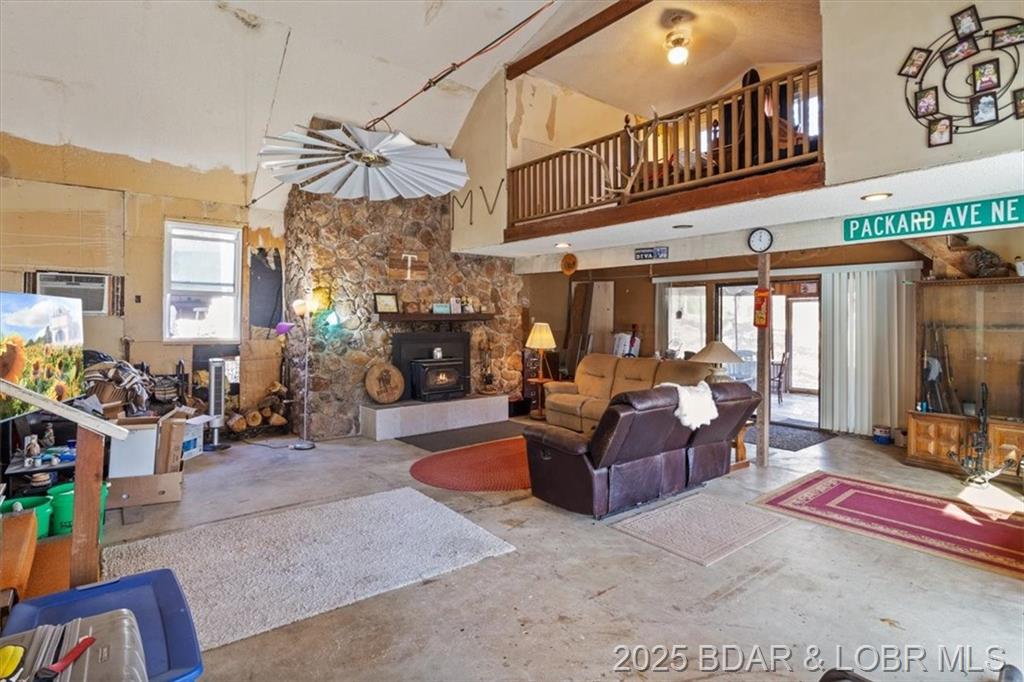 Photo 3 - Residential for sale – 2203 N State 7 Highway  Camdenton, MO