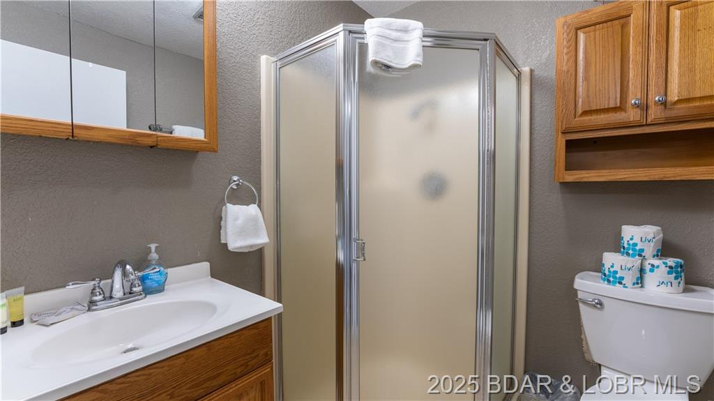 Photo 15 - Residential for sale – 20  Wheelhouse Court 2A Lake Ozark, MO