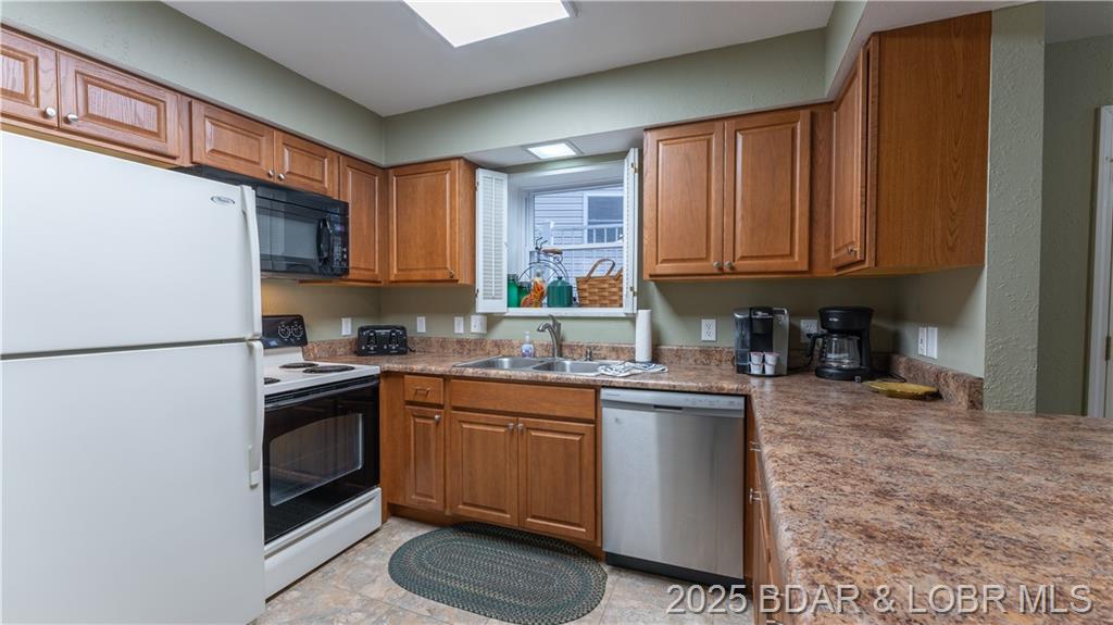Photo 7 - Residential for sale – 20  Wheelhouse Court 2A Lake Ozark, MO