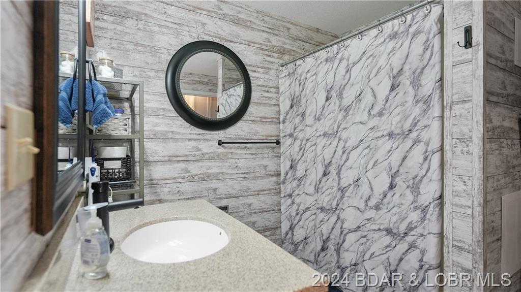Photo 14 - Residential for sale – 99  Rock Dove Lane 2B Camdenton, MO