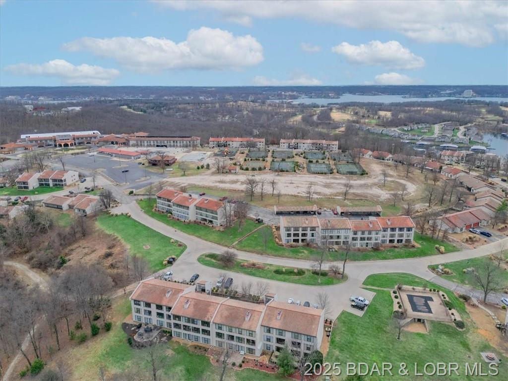 Photo 33 - Residential for sale – 429  Racquet Club Drive 3D-309 Lake Ozark, MO
