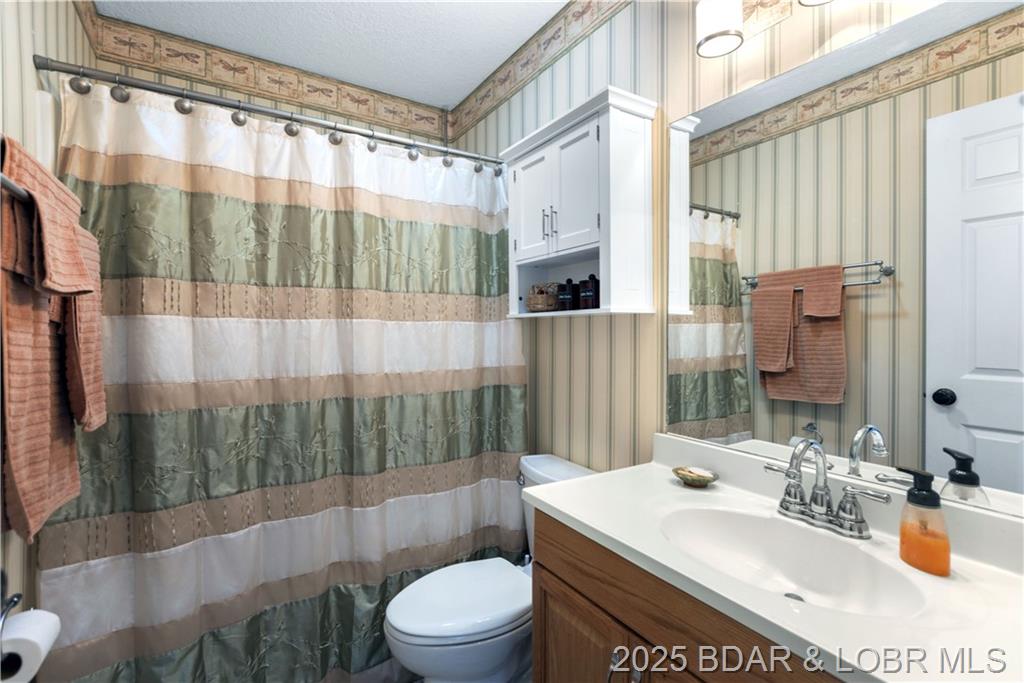 Photo 11 - Residential for sale – 105  Den Cove Lane 1A Lake Ozark, MO