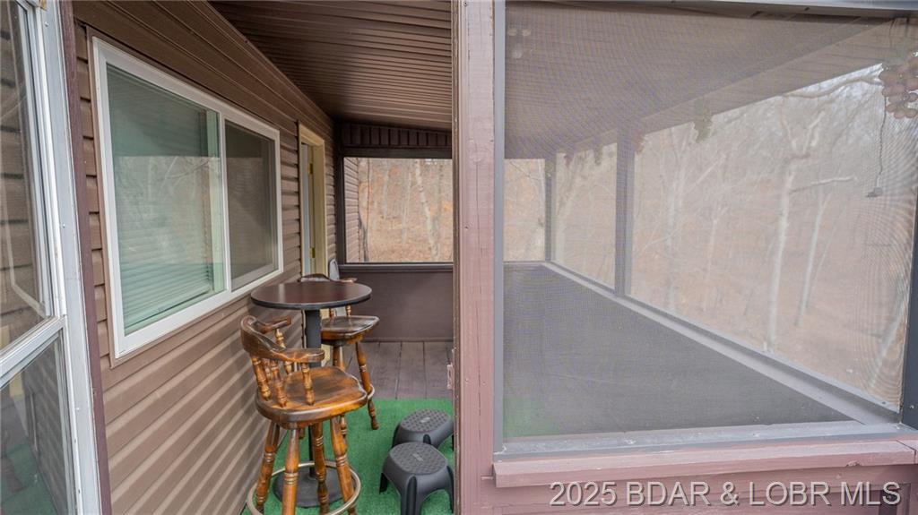 Photo 16 - Residential for sale – 1902  Bittersweet Road  Lake Ozark, MO