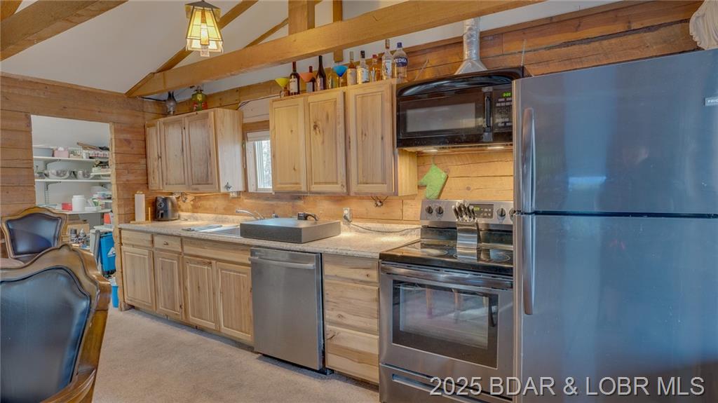 Photo 7 - Residential for sale – 1902  Bittersweet Road  Lake Ozark, MO
