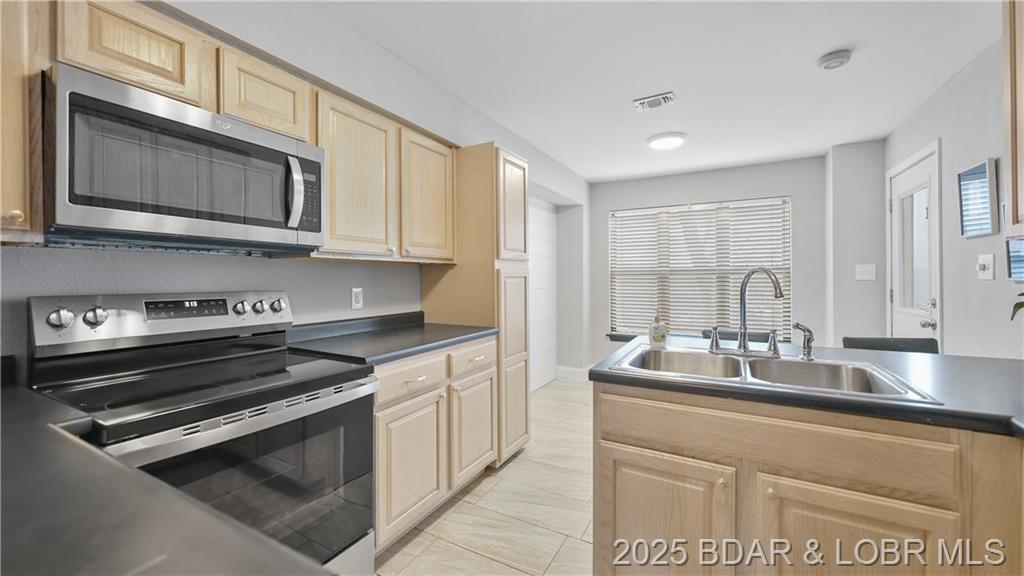Photo 11 - Residential for sale – 15  Waterfall Circle 2B Lake Ozark, MO