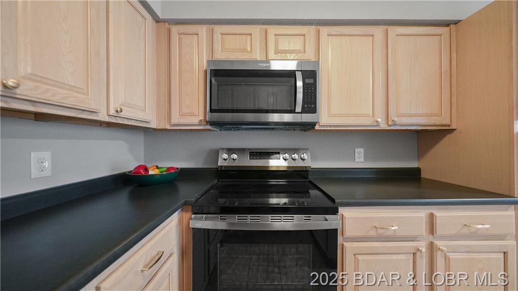 Photo 14 - Residential for sale – 15  Waterfall Circle 2B Lake Ozark, MO