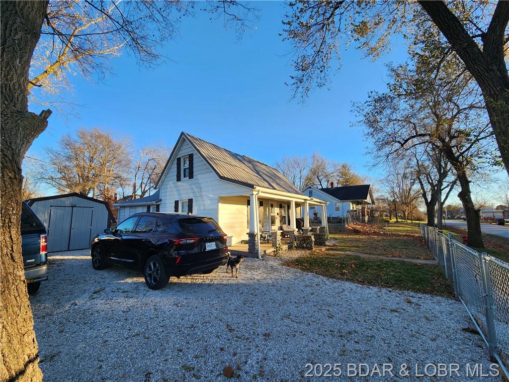Photo 6 - Residential for sale – 206 S Oak Street  Versailles, MO