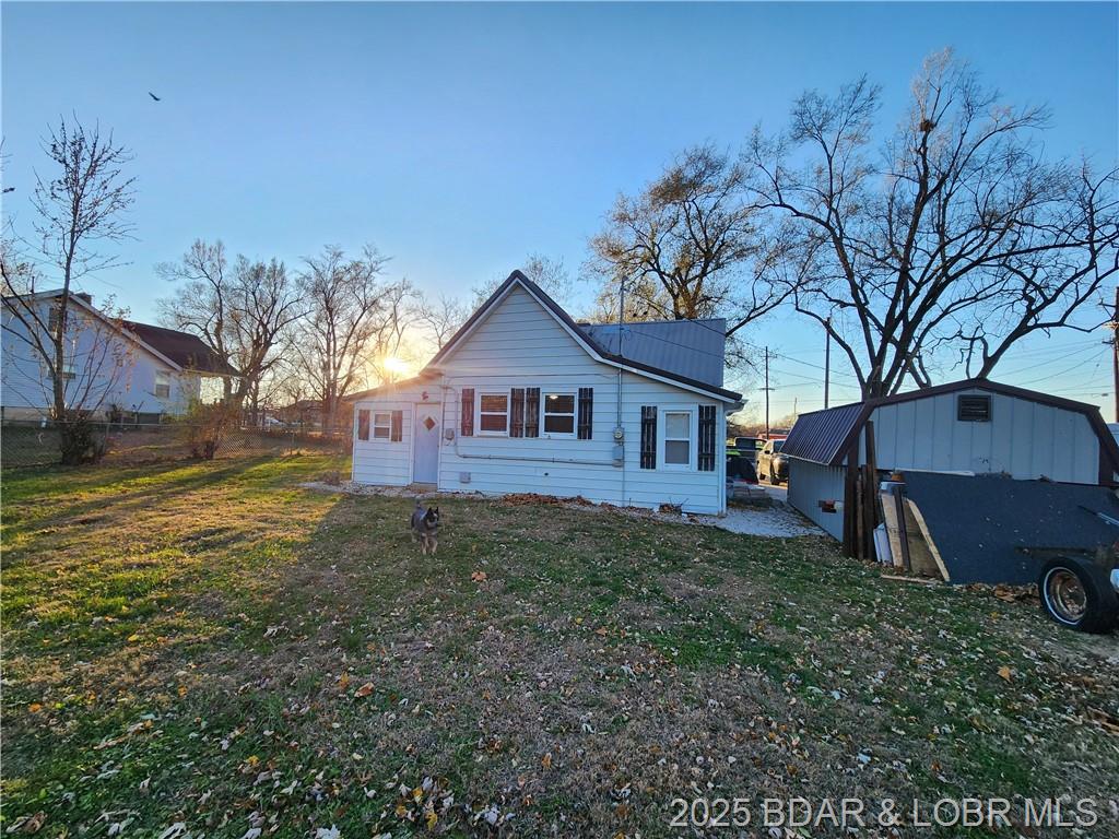 Photo 7 - Residential for sale – 206 S Oak Street  Versailles, MO